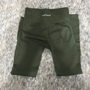 Olive paragon seamless leggings